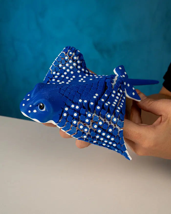 Articulating Stingray – 3D-Printed Interactive Ocean-Inspired Collectible